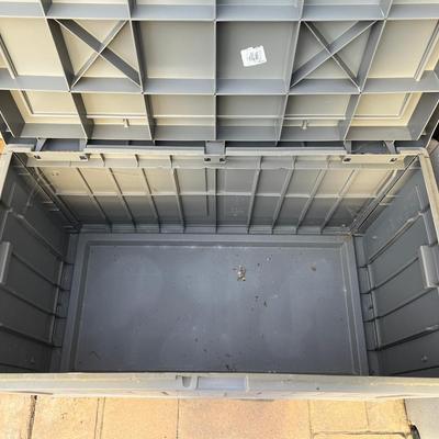 50 Gallon Medium Deck Box - Light Gray resin box.#3