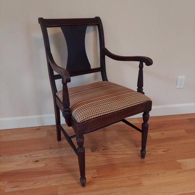 Antique Armchair w/ Upholstered Seat (O-BBL)