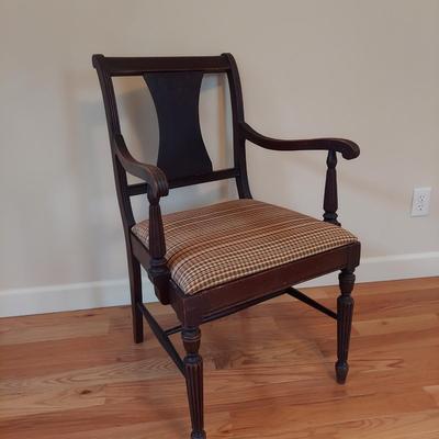 Antique Armchair w/ Upholstered Seat (O-BBL)