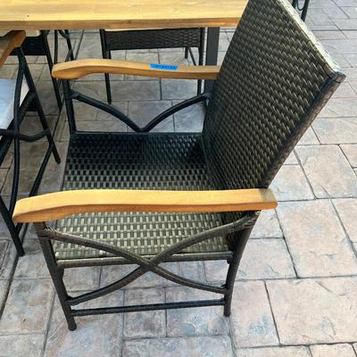 Patio Joy Table and 4 chairs 69 X32X29"