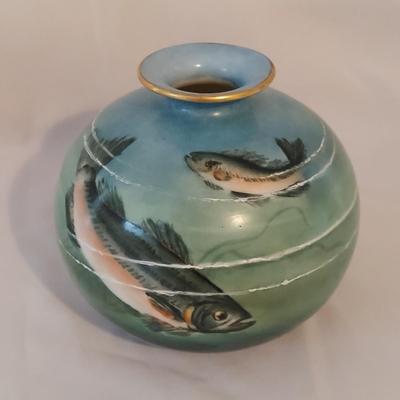 Belleek Porcelain Vase (O-BBL)