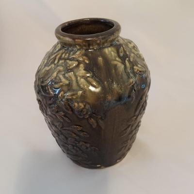 Three Matching Roseville Pottery Vases (O-BBL)