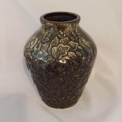 Three Matching Roseville Pottery Vases (O-BBL)