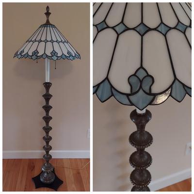Tiffany Style Floor Lamp (O-BBL)