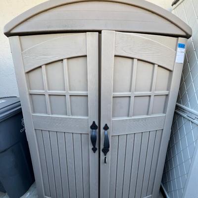 Rubbermaid vertical storage shed with barn doors