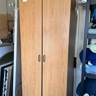 32X25X80 Pressboard storage