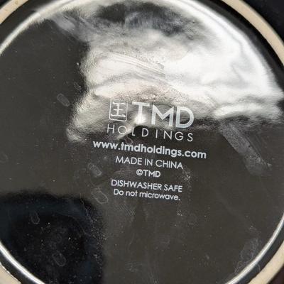 Hallmark & IMD Holdings Snack Plates