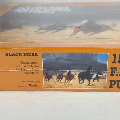 LOT 21: NIP Puzzles: Regal Castle, Springbok, FX Schmid & More