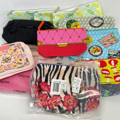 LOT 25: Makeup Bags: Estée Lauder, Lancôme & More