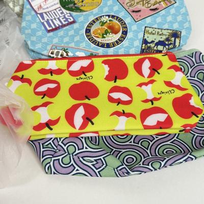 LOT 25: Makeup Bags: Estée Lauder, Lancôme & More