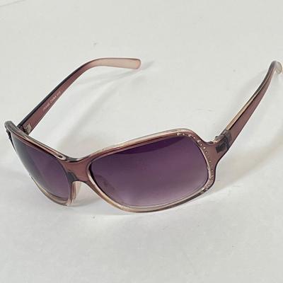 LOT 29: Collection of Fashion Sunglasses