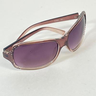 LOT 29: Collection of Fashion Sunglasses