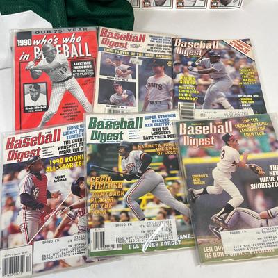 LOT 39: Sports Memorabilia - Mark Sanchez N.Y. Jets Jersey, Baseball Digest Magazine Collection - Baseball, Football Basketball Cards