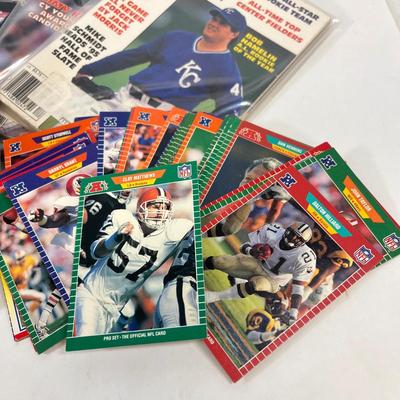 LOT 39: Sports Memorabilia - Mark Sanchez N.Y. Jets Jersey, Baseball Digest Magazine Collection - Baseball, Football Basketball Cards