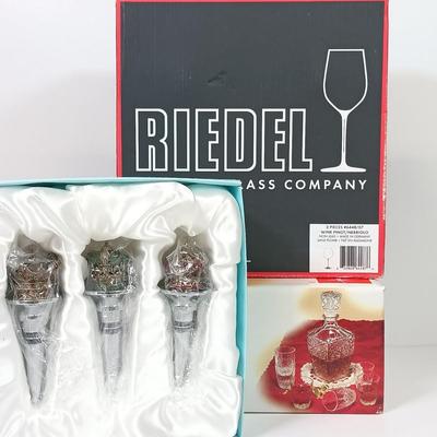 LOT 42: Bormioli Rocco Dedalo Decanter Set, Crown Wine Stoppers & Riedel Wine Glass Set