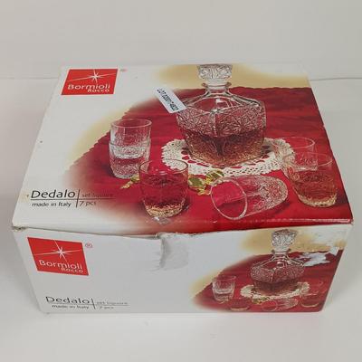 LOT 42: Bormioli Rocco Dedalo Decanter Set, Crown Wine Stoppers & Riedel Wine Glass Set