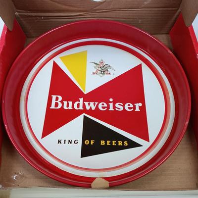 LOT 45: Budweiser Retro Bar Gift Set, Team Tabasco Straw Hat & Mermaid and Totem Pole Bottle Openers