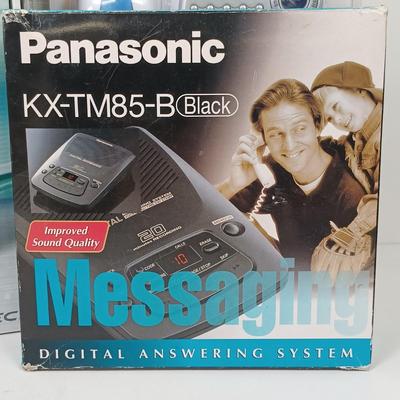 LOT 56: New in Package/Old Stock Electronic Itend