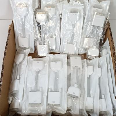 LOT 69: NIB Nike+iPad Sport Kit and a Set of (25) DVI to VGA Adaptor Cables