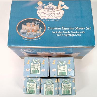 LOT 72: Precious Moments Noah's Ark Starter Set with All Aboard Birthday Figurines
