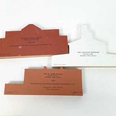 LOT 81: Vintage Pitman, NJ Cat's Meow Collectibles