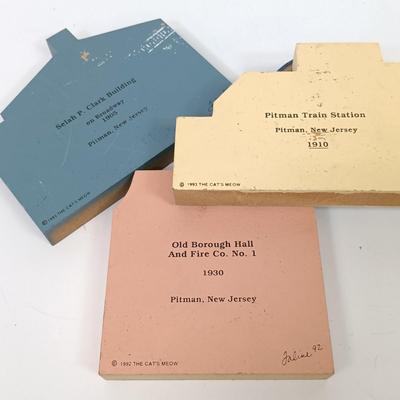 LOT 81: Vintage Pitman, NJ Cat's Meow Collectibles