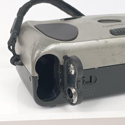 LOT 85: Vintage Cameras - Sony CyberShot DSC-H1, Vivitar BV40 & More