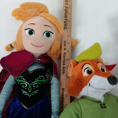 LOT 86: Disney Store 14" King Louie Plush with Medium Size Disney Plush Dolls