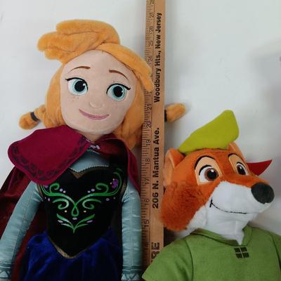 LOT 86: Disney Store 14" King Louie Plush with Medium Size Disney Plush Dolls