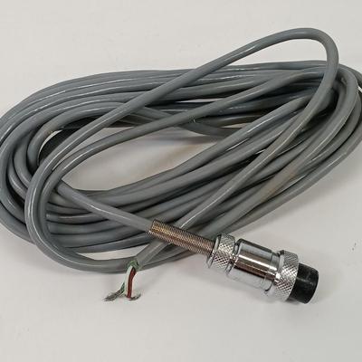 LOT 90: Vintage Calrad DM-63HL Microphone