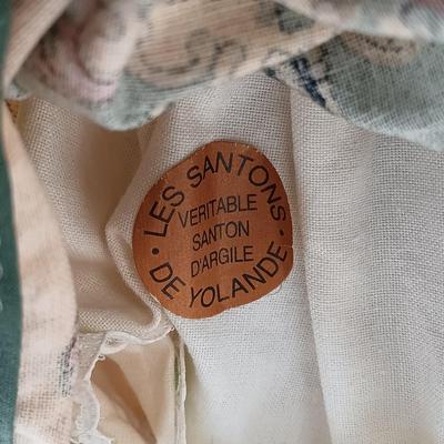 LOT 93: Country Collectibles - Signed Richard Teil Rabbit Sculpture, Williams Sonoma Plates & More