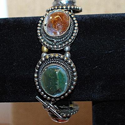 Multi-Colored AGATE STONE BRACELET (2½" Opening) with Metal Globes Oval Surround and a Toggle Clasp