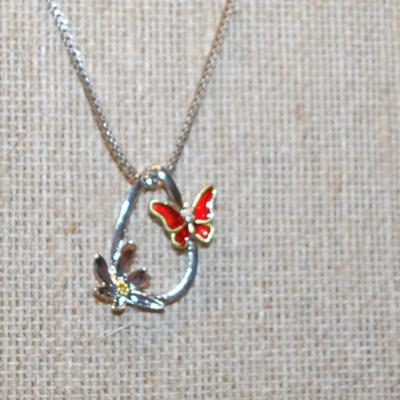 Red/Gold & Silver Butterflies PENDANT ( ¾" x ¾") on a Silver Tone Necklace Chain 16" L