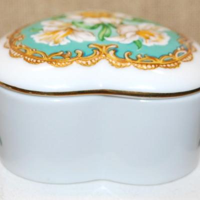 Heart Shaped Covered & Flowered Music/Trinket Box Combo 2½" W x 2½" L x 1½" H --Plays "Some Enchanted...