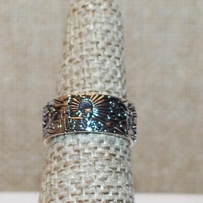 Size 6½ "Sunburst, Moons & Stars" Ring on a Silver Tone No Stones Band (5.4g)
