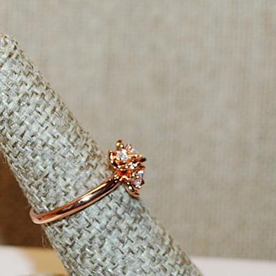Size 7 Marked .925 ROSE GOLD Petals Bouquet Ring and 5 Clear Stones on a Silver Filled Rose Gold Band (2.7g)