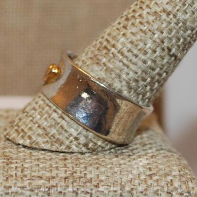 Size 11 Marked .925 Gold Colored Small HEART Ring on a Solid Silver Band (5.3g)