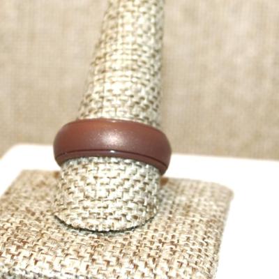 Size 11½ Brown ALL RUBBER Style Ring (1.4g)