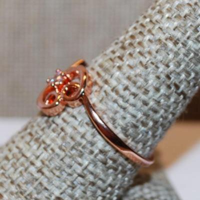 Size 10½ Marked .925 Rose Gold Side HEART Style & Single Main Stone on a Rose Gold Band (2.4g)