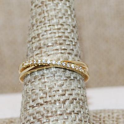 Size 8 Half Infinity Criss-Cross Ring with 2 Rows of Small Stone Accents on a Gold Tone Band (2.6g)