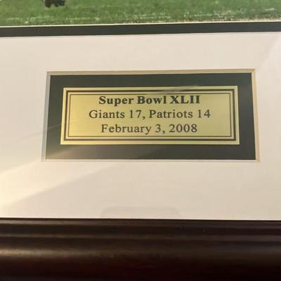 David Tyree Signed Super Bowl XLII Helmet Catch Framed Photo - Giants vs Patriots 17-14 - NFL