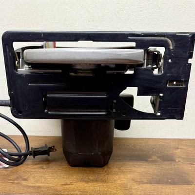 Sale Photo Thumbnail #454: 2.4 HP, 7-1/4" blade.  Model 5175. Tested, runs strong and quiet.