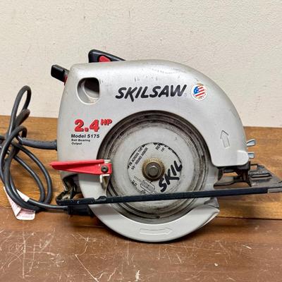 Sale Photo Thumbnail #449: 2.4 HP, 7-1/4" blade.  Model 5175. Tested, runs strong and quiet.