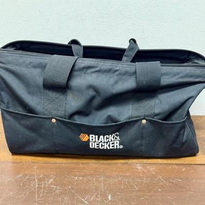 Sale Photo Thumbnail #471: Includes 4 saw blades, sander accessory kit, battery charger, 2 batteries, all 3 original user guides and a black zippered tool bag. Tested, all items work as expected.  Used, but in very good condition.