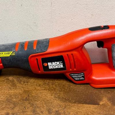 Sale Photo Thumbnail #470: Includes 4 saw blades, sander accessory kit, battery charger, 2 batteries, all 3 original user guides and a black zippered tool bag. Tested, all items work as expected.  Used, but in very good condition.