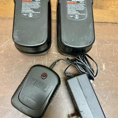 Sale Photo Thumbnail #460: Includes 4 saw blades, sander accessory kit, battery charger, 2 batteries, all 3 original user guides and a black zippered tool bag. Tested, all items work as expected.  Used, but in very good condition.