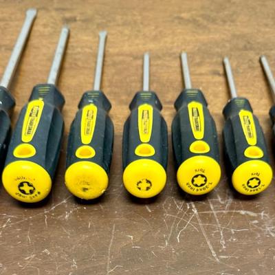 Sale Photo Thumbnail #476: Ttttt