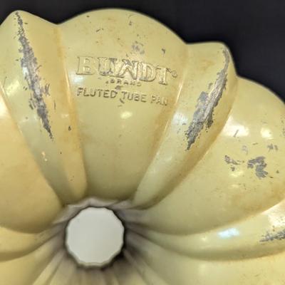 Bundt - lette Pan & Nordic Ware Pan Northland