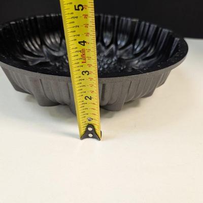 Nordic Ware Sunflower Pan