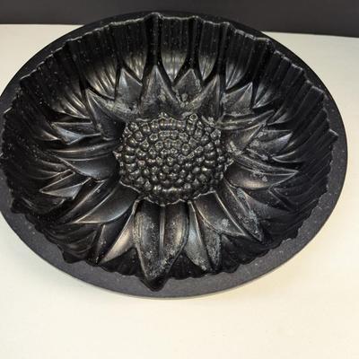 Nordic Ware Sunflower Pan